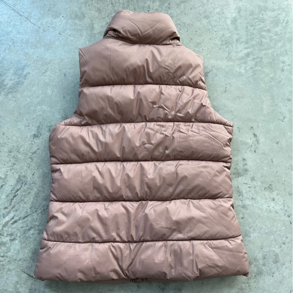 Old Navy Puffer Vest - Picture 2 of 3